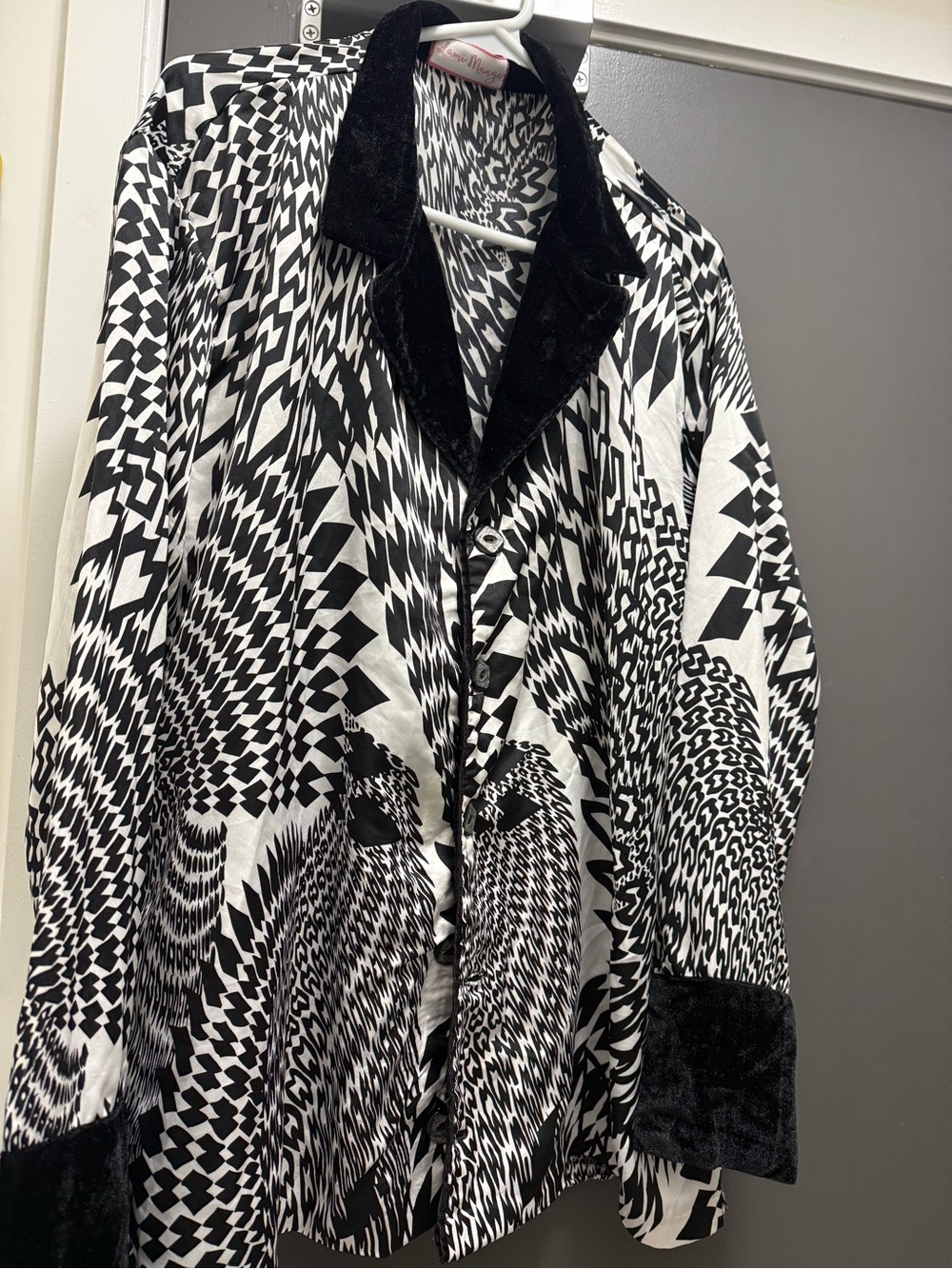 Black & White Optical Print Button-Up Shirt ans Pants